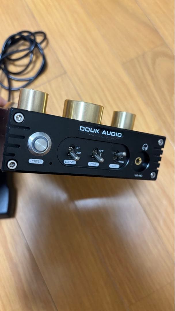 動作不明　Douk Audio P1 HiFi真空管プリアンプ