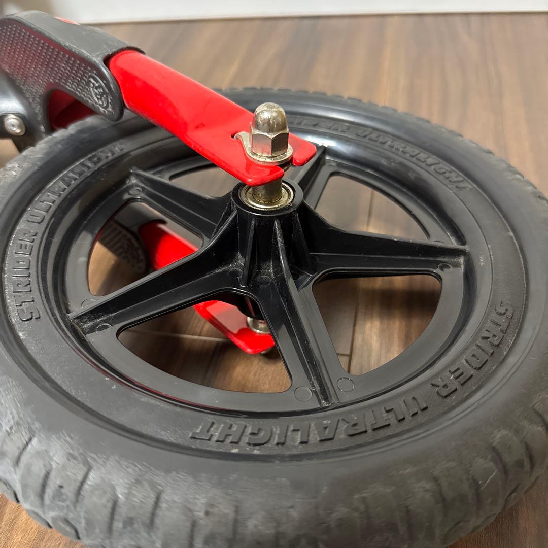 動作OK ストライダー スポーツ 赤 レッド 12インチ バランスバイク キッズ
