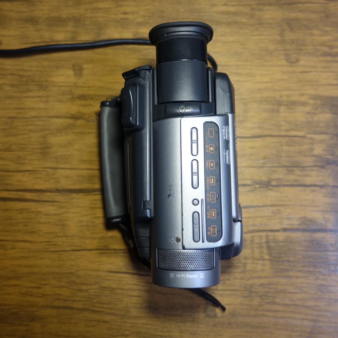 【ダビングOK】 SONY Hi8 ビデオカメラ CCD-TRV101