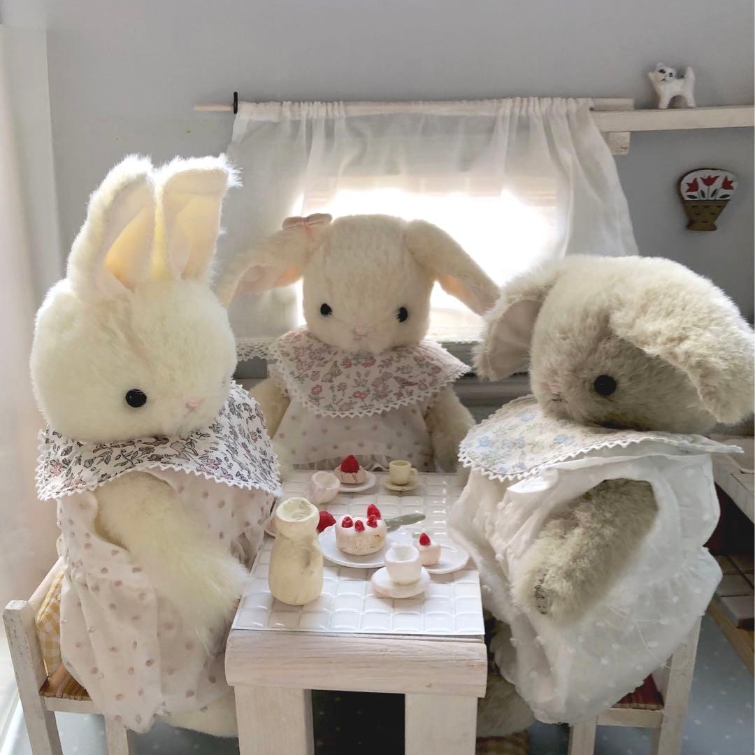 ハンドメイド　ベビーうさぎちゃん① うさぎのぬいぐるみ