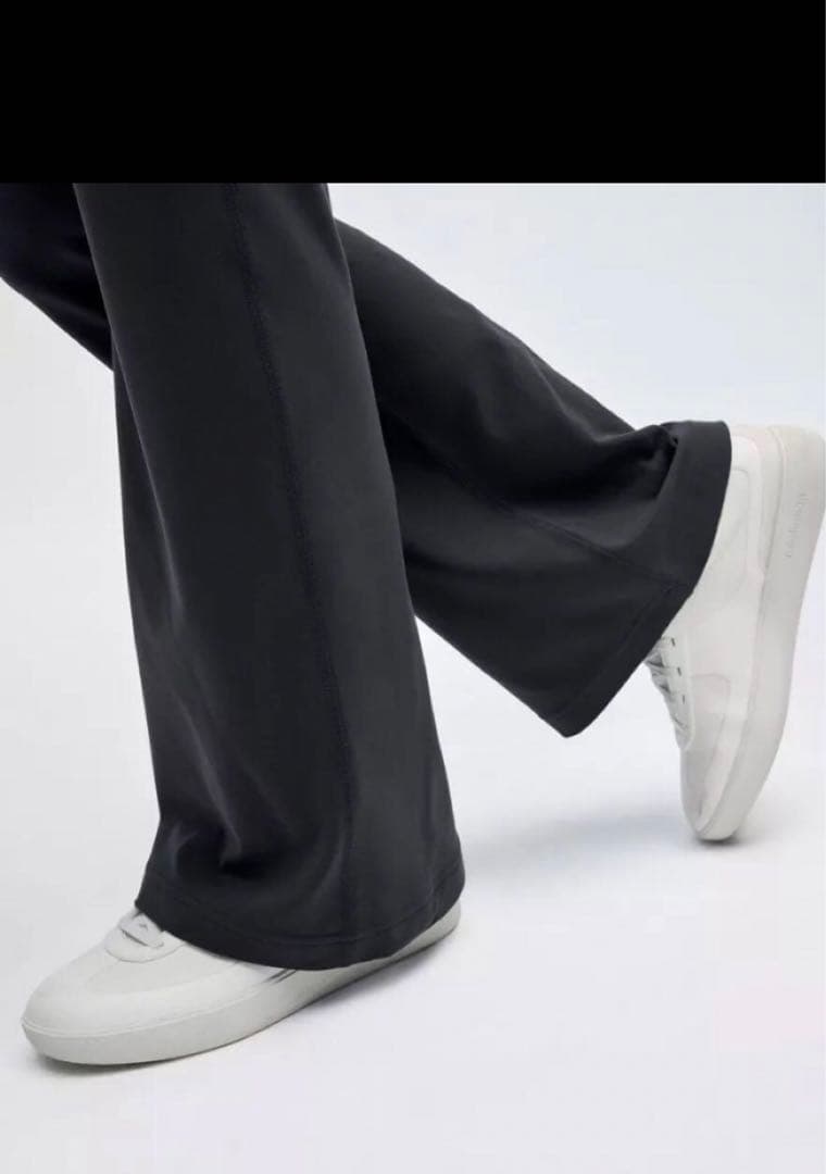ルルレモン　フレアパンツ Nulu アジアフィット　グレー　M