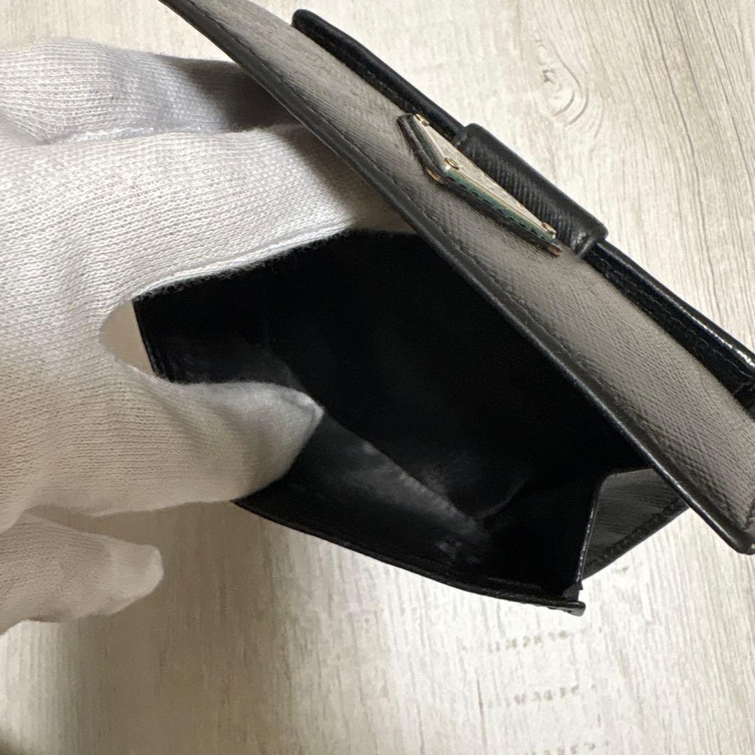 プラダ PRADA 2つ折り財布 二つ折り財布 三角ロゴ ブラック