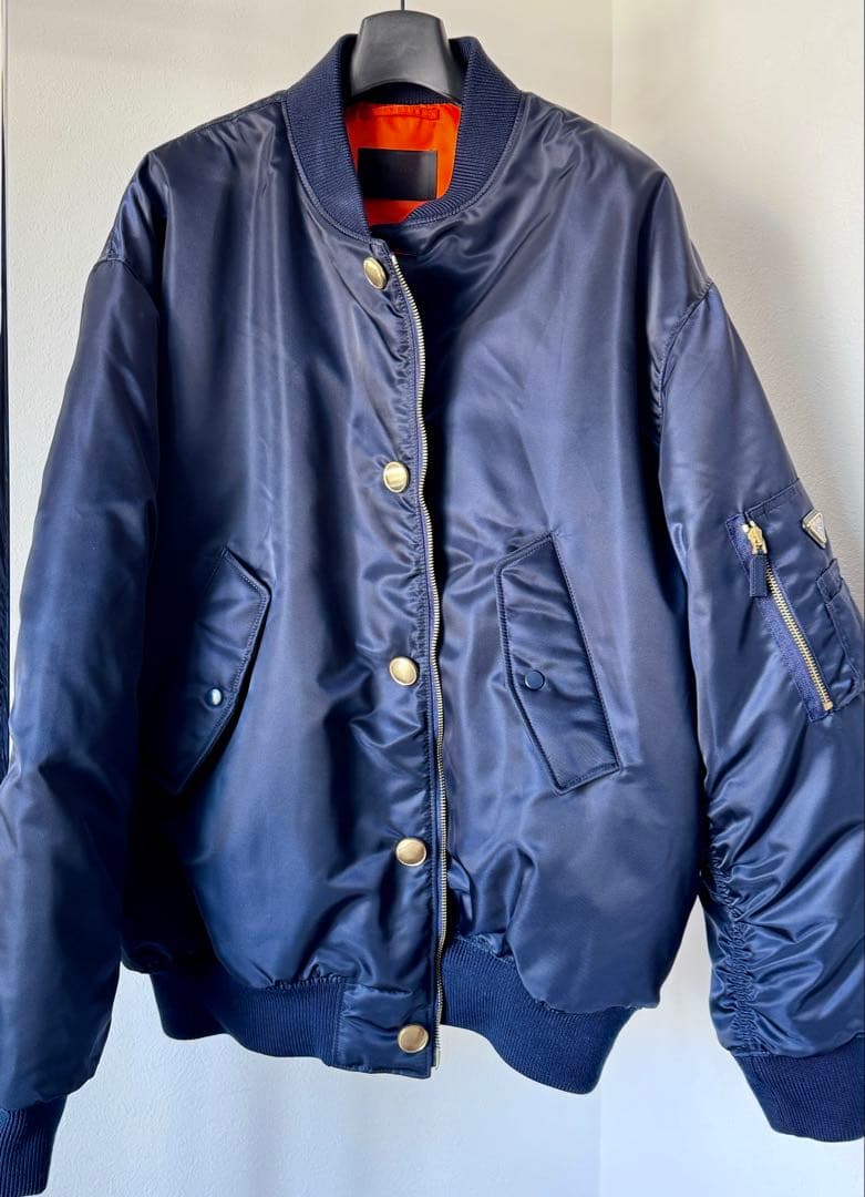 PRADA 2024AW RE-NYLON ネイビー パデッドジャケット