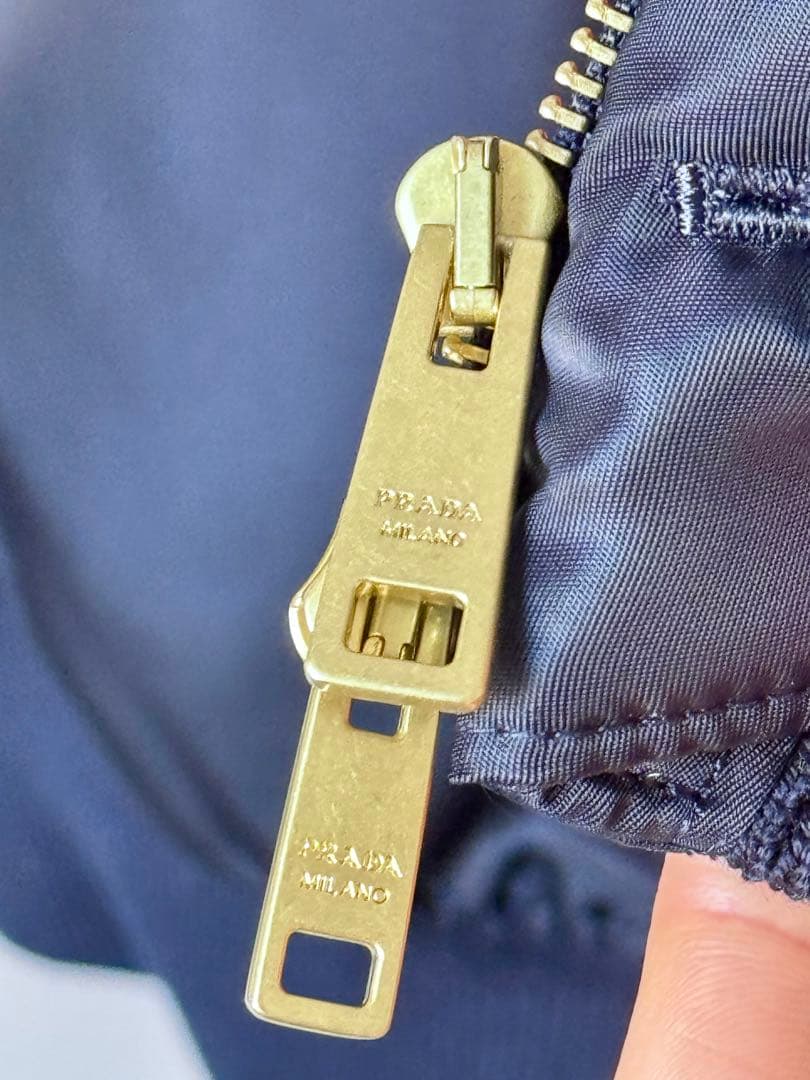 PRADA 2024AW RE-NYLON ネイビー パデッドジャケット