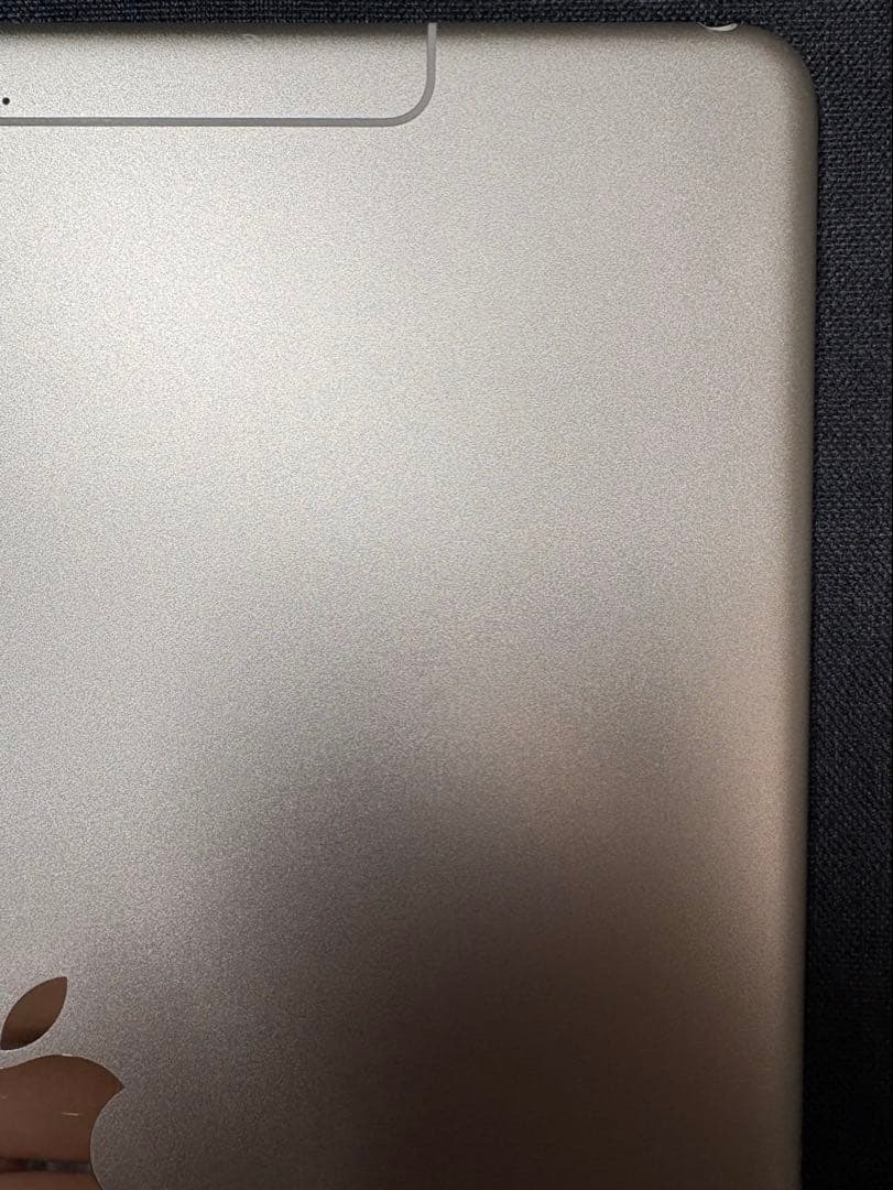 iPad Air3 Wi-Fi+cellularモデル シルバー 64GB 本体