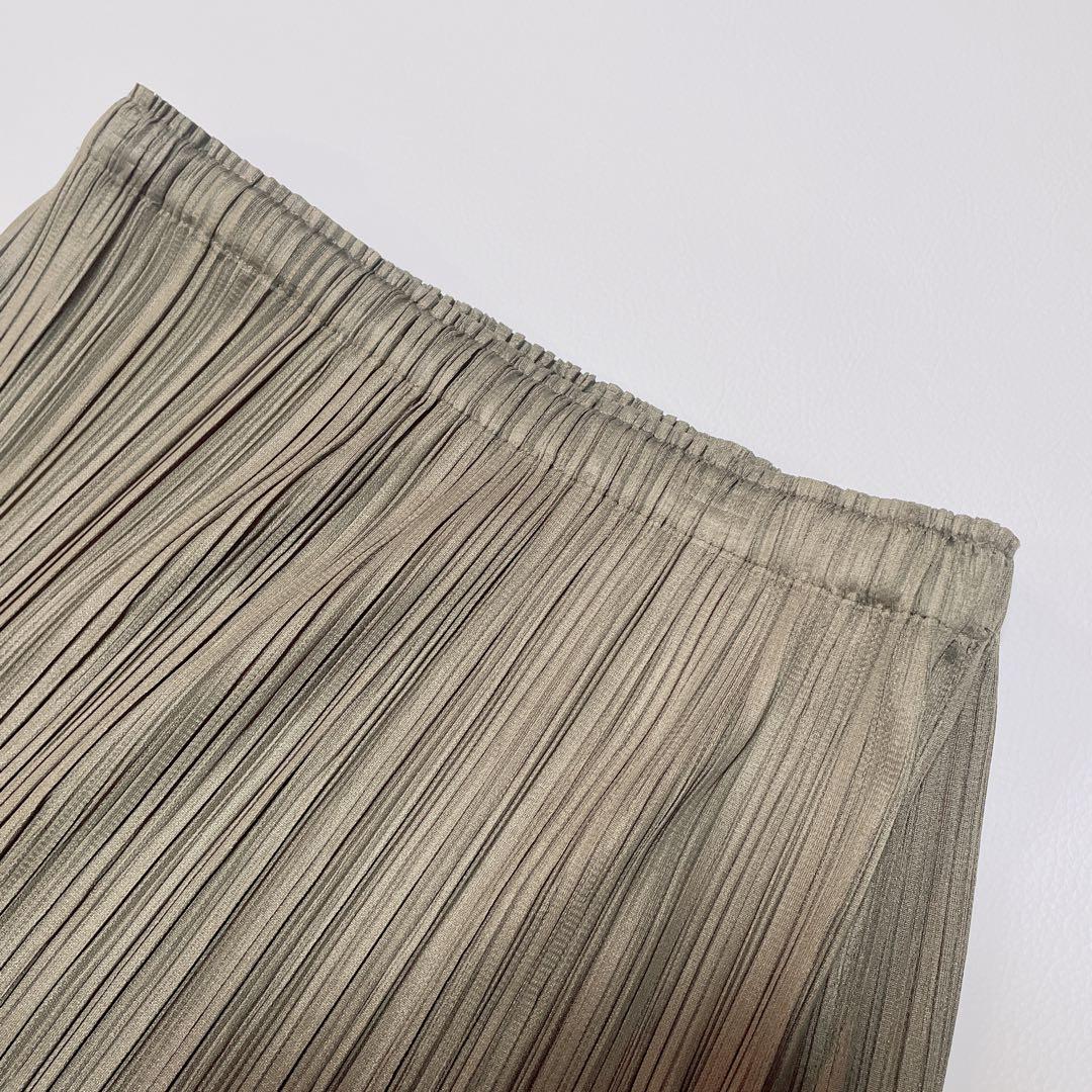 美品✨PLEATS PLEASE プリーツプリーズ　プリーツスカート　チュール
