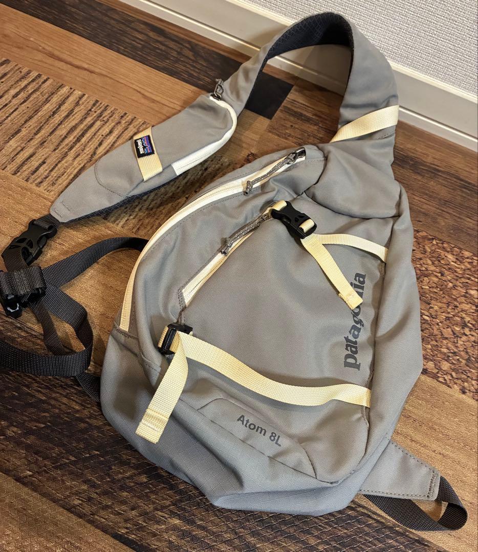 極美　Patagonia パタゴニア　ショルダーバッグ ボディバッグ　グレー8L