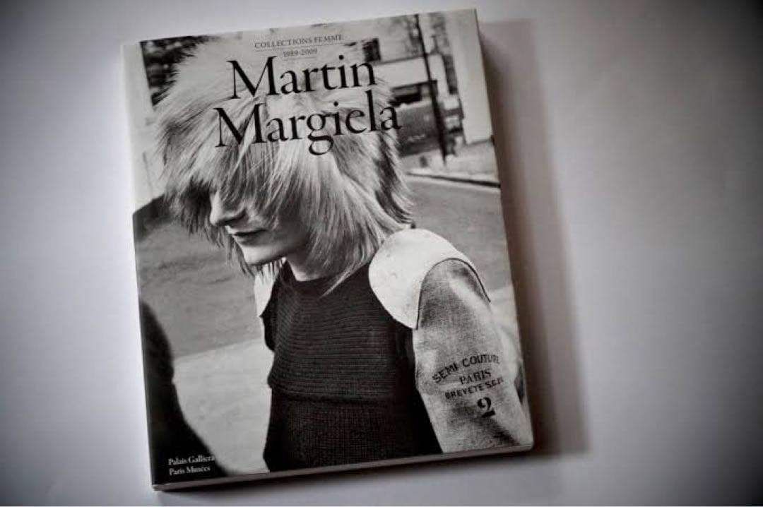 マルタンマルジェラ回顧展Margiela Galliera 公式カタログ