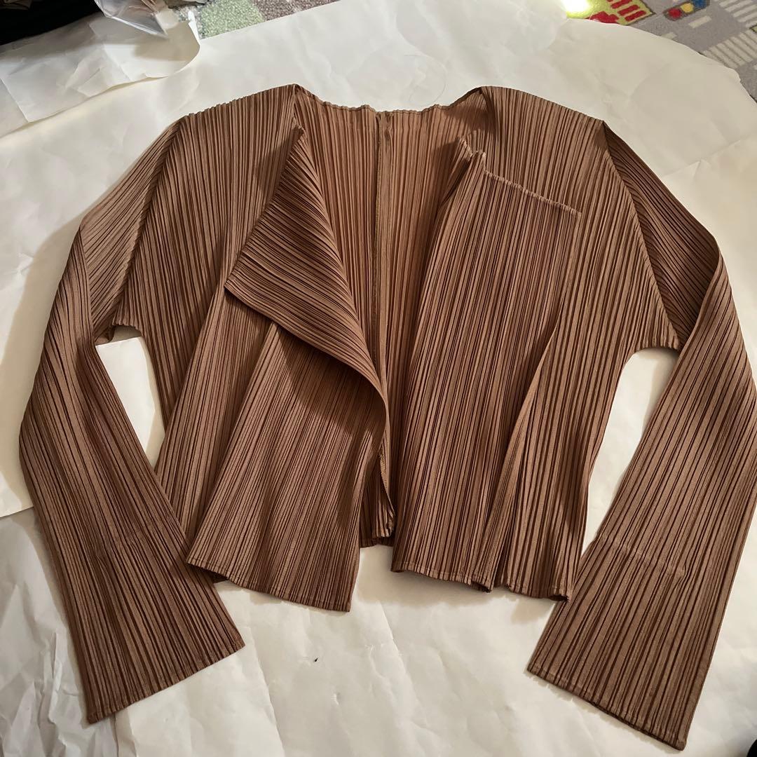 PLEATS PLEASE ブラウン カーディガン