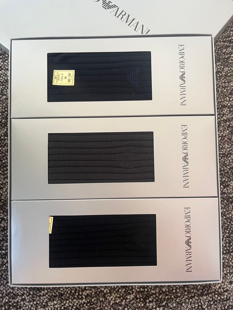 【新品タグ付き】EMPORIO ARMANI ソックス3足＋ハット帽2点セット