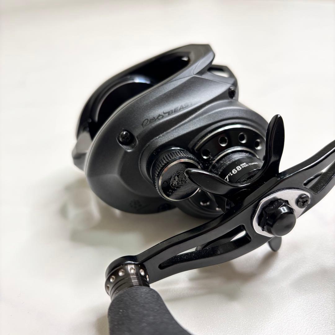 Abu Garcia REVO BEAST 40-HS レボビースト バス釣り