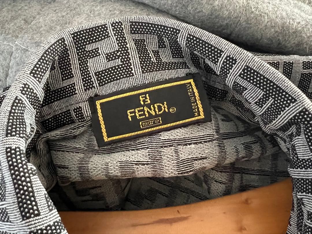 Vintage FENDI フェンディ クロップド 半袖ポロシャツ レディース