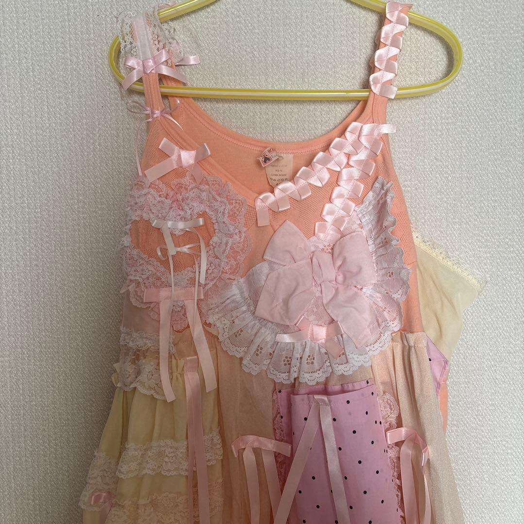 グニフニ　ひざ丈ワンピース ピンク系