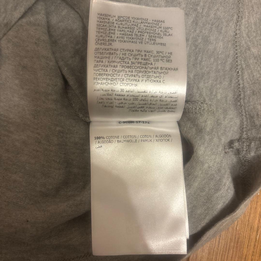 Moncler モンクレール　Tシャツ　半袖　ロゴ