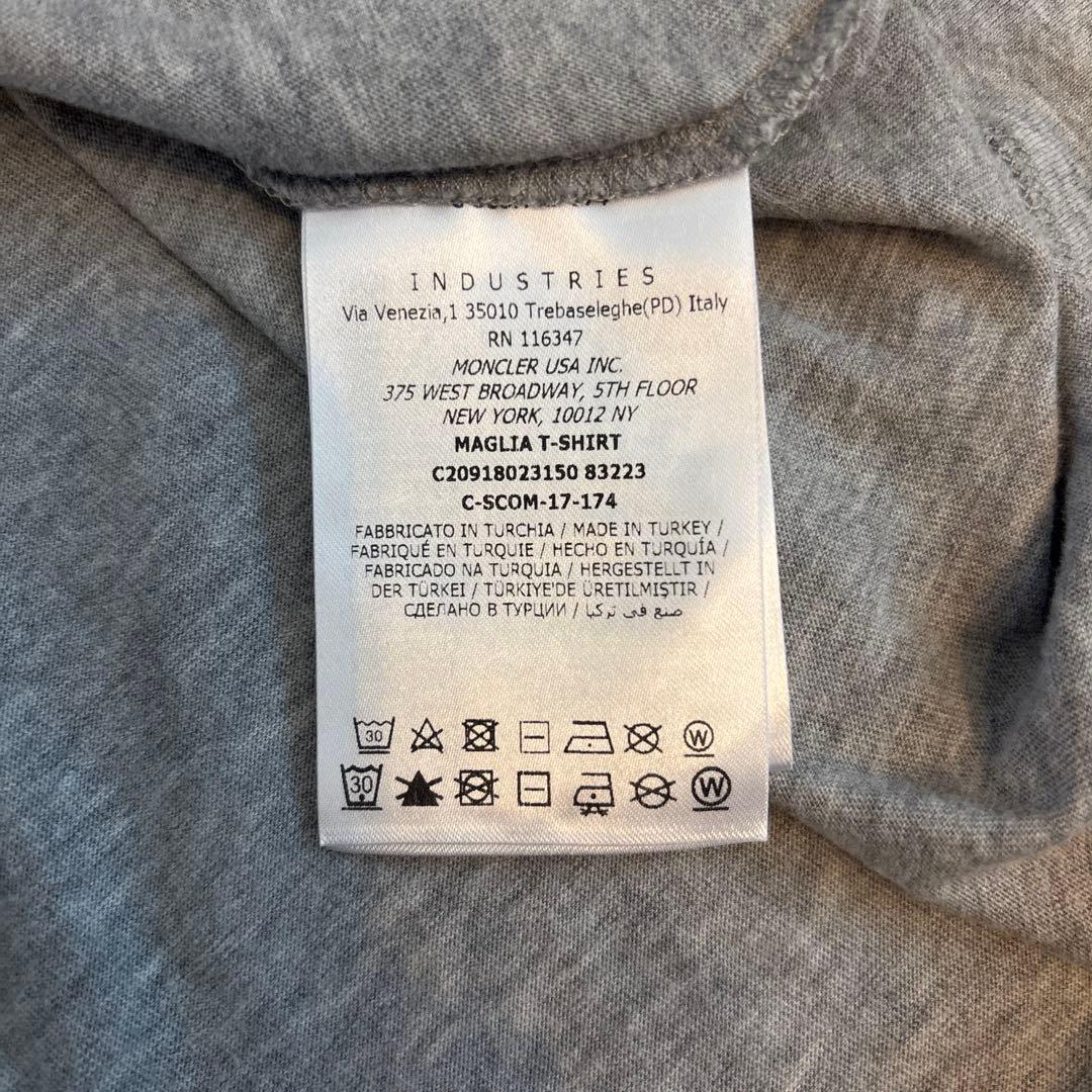 Moncler モンクレール　Tシャツ　半袖　ロゴ