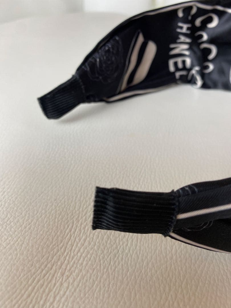CHANEL ココマークカチューシャノベルティ新品未使用品❣️