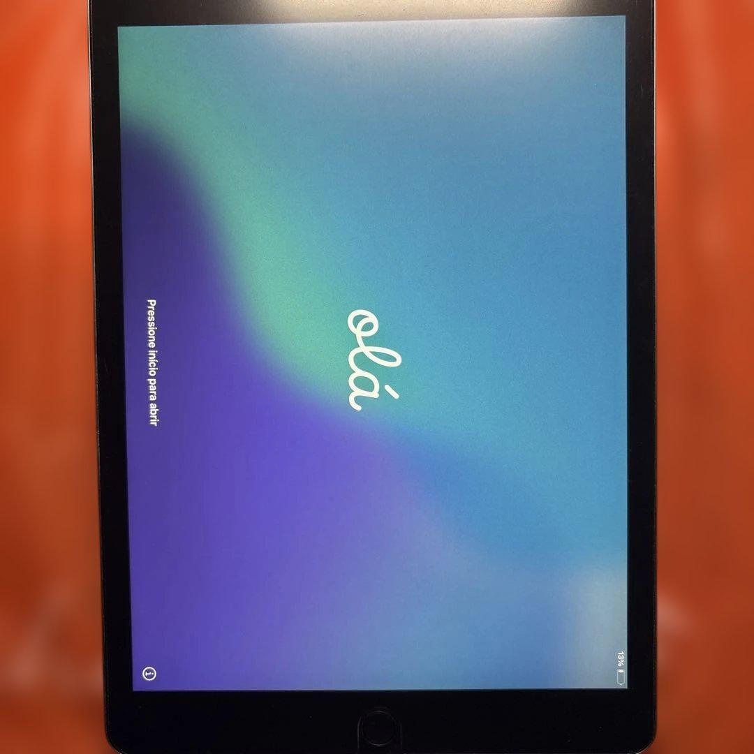 ［本日限りセール‼️］iPad 第9世代 64GB 本体 ボックス、ステッカー付き
