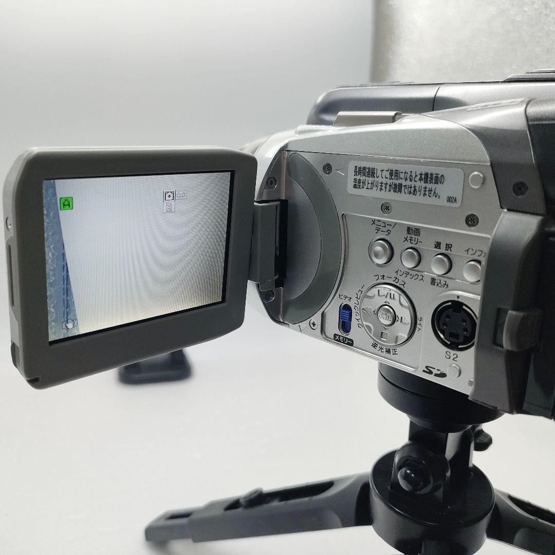 Victor/JVC デジタルビデオカメラ GR-DF590 F1.2
