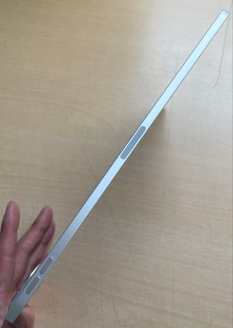iPad Pro 11インチ　第2世代　シルバー　128GB 超美品　#4