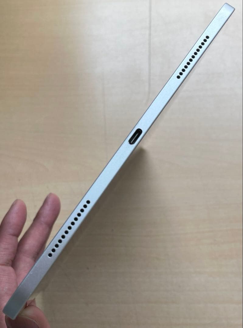 iPad Pro 11インチ　第2世代　シルバー　128GB 超美品　#4