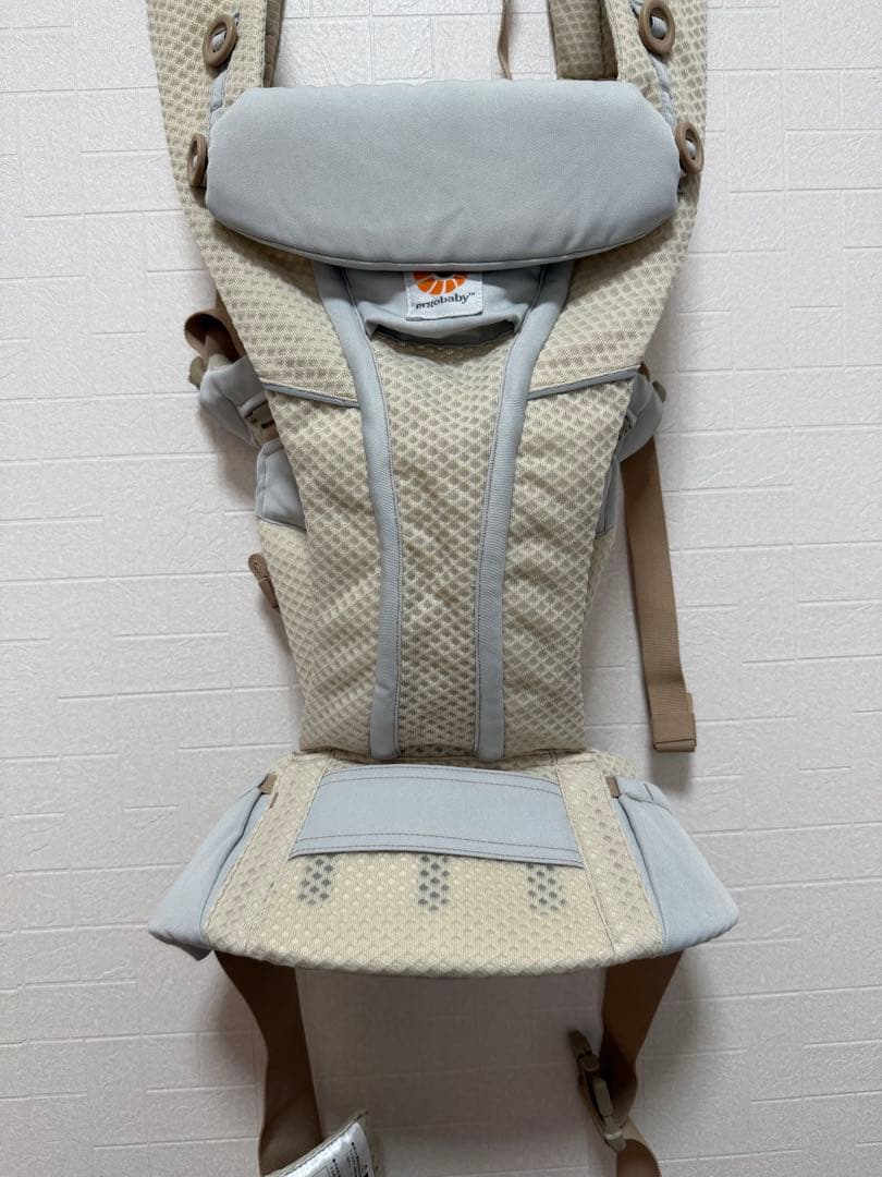 ergobaby 抱っこ紐 ベージュ メッシュ