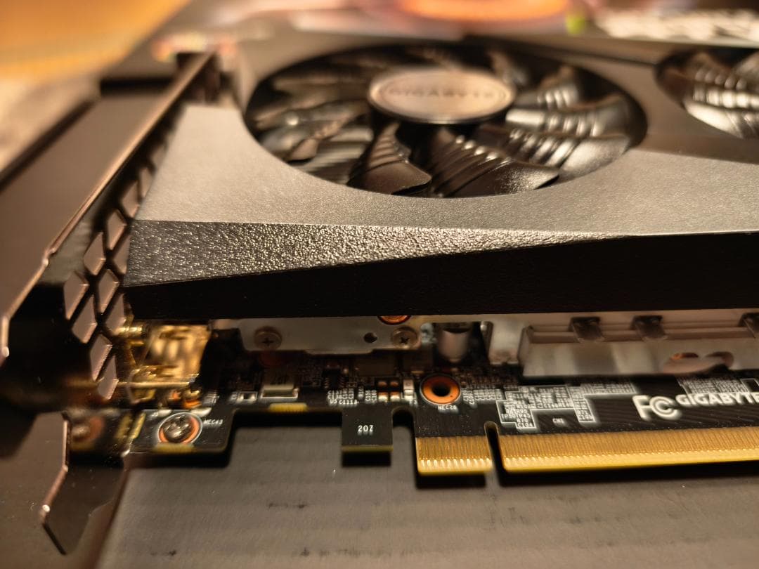 グラフィックボード・グラボ・ビデオカード GIGABYTE GEFORCE RTX 3050 GAMING OC 8GB