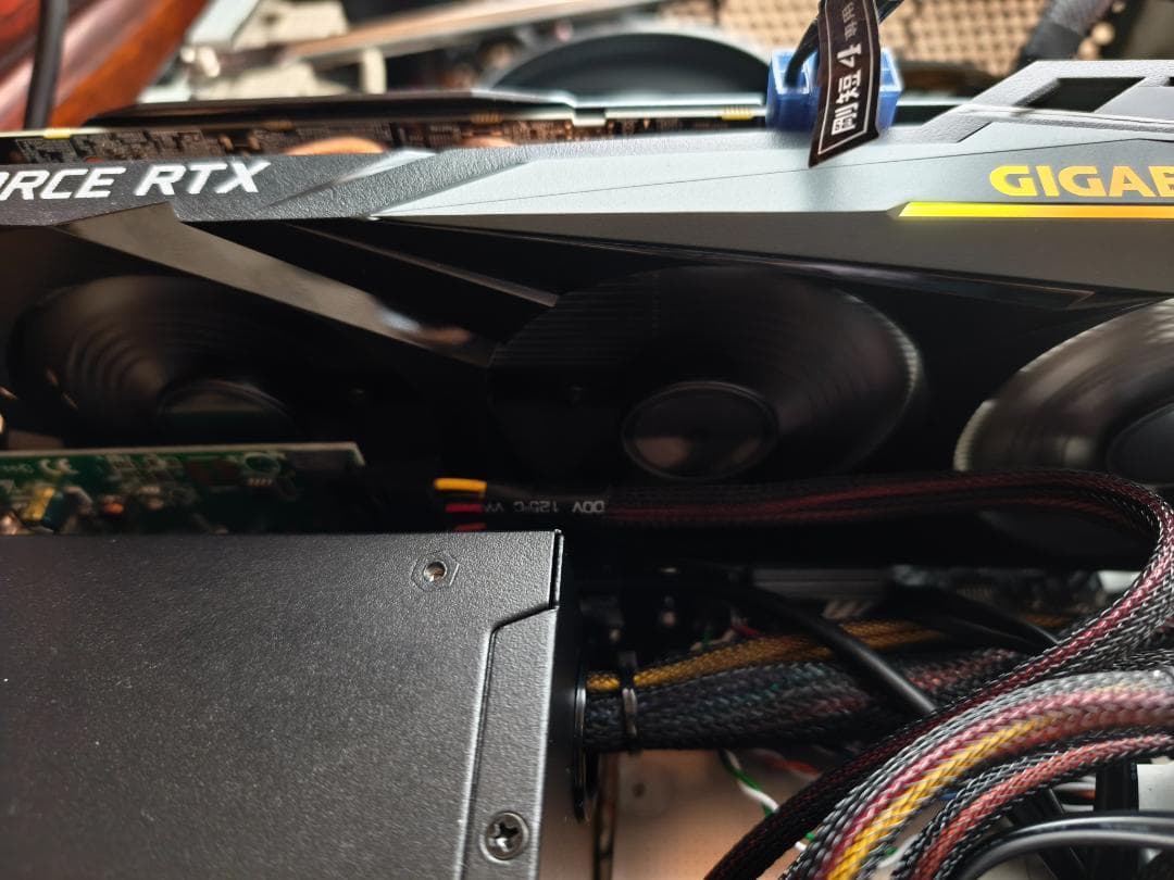 グラフィックボード・グラボ・ビデオカード GIGABYTE GEFORCE RTX 3050 GAMING OC 8GB