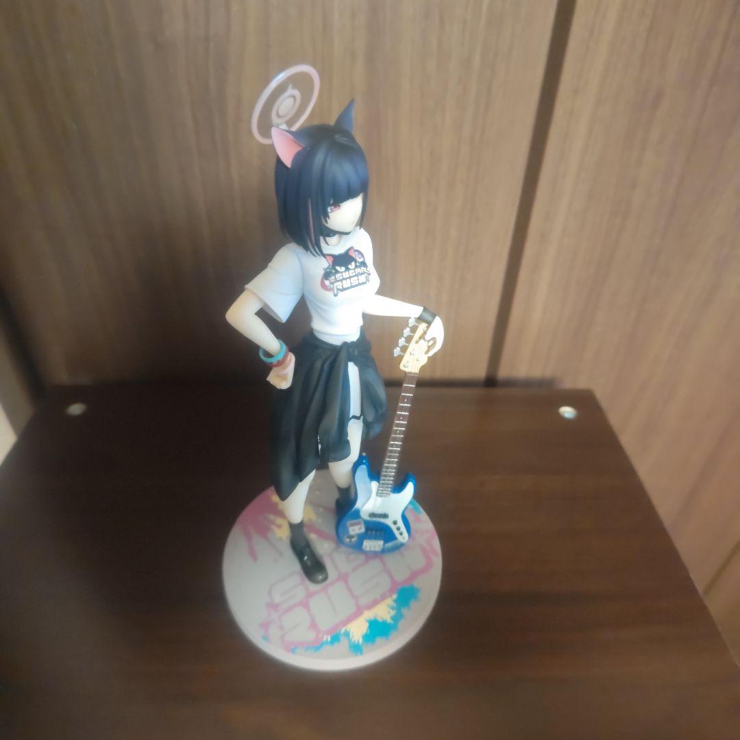 ブルーアーカイブ カズサ（バンド） 1/7スケールフィギュア