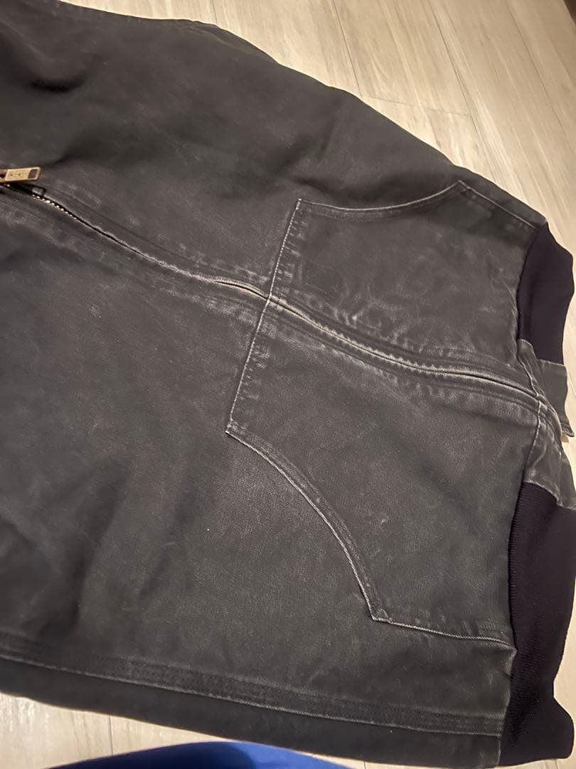 Carhartt ダック地 ベスト フェード ブラック