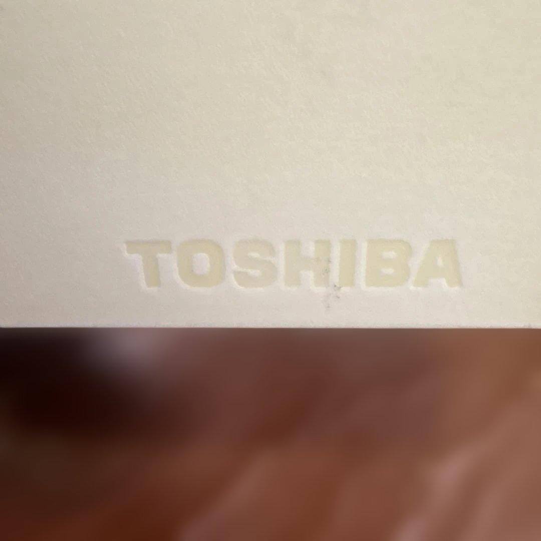 TOSHIBA ポータブルハードディスク 2TB