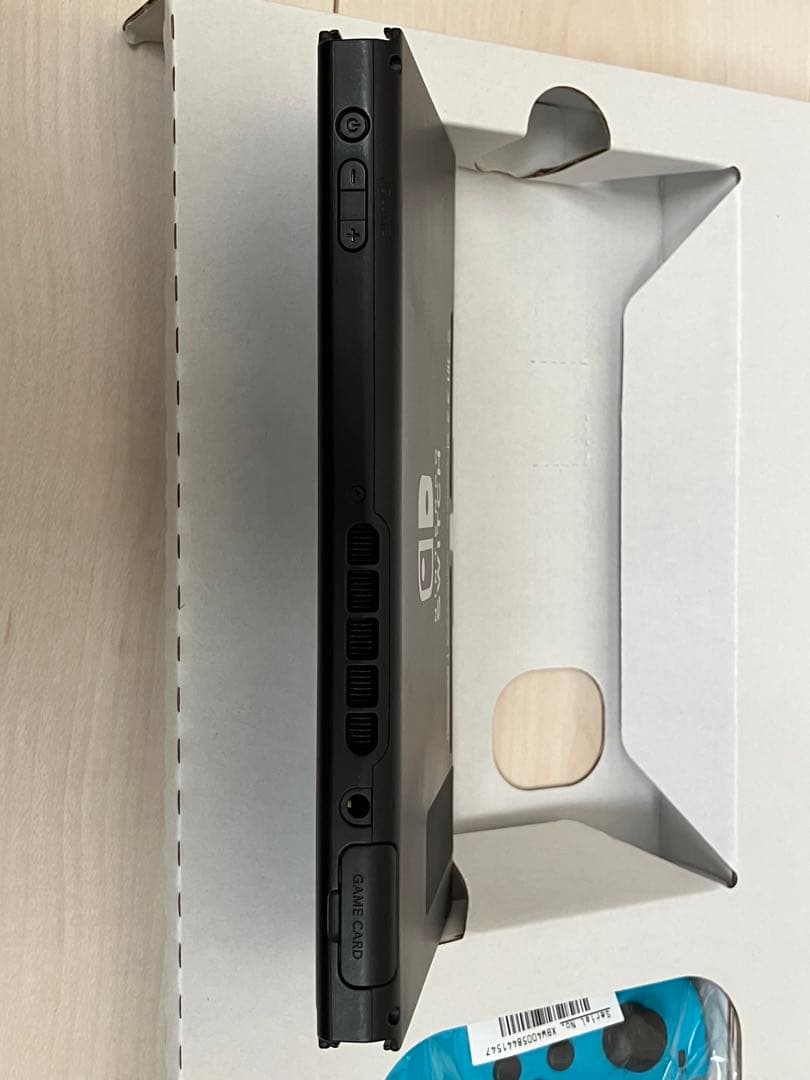Nintendo Switch ネオンブルー/ネオンレッド 本体　周辺機器付き