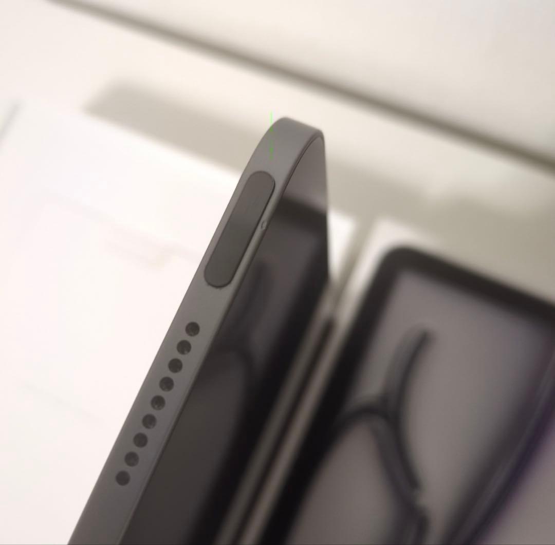 【週末限定値下げ】iPad Air M2 スペースグレー Wi-Fiモデル