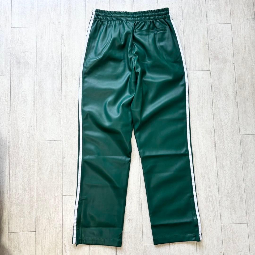 新品　adidas フェイクレザー ファイヤーバード トラックスーツパンツ緑L