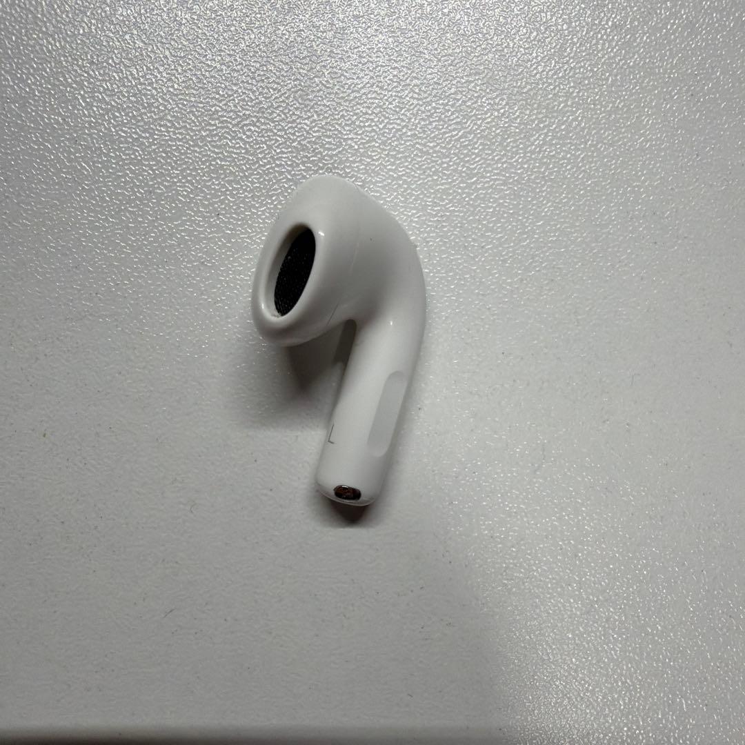 [美品] なめとこしーた AirPods4 ノイキャンありモデル