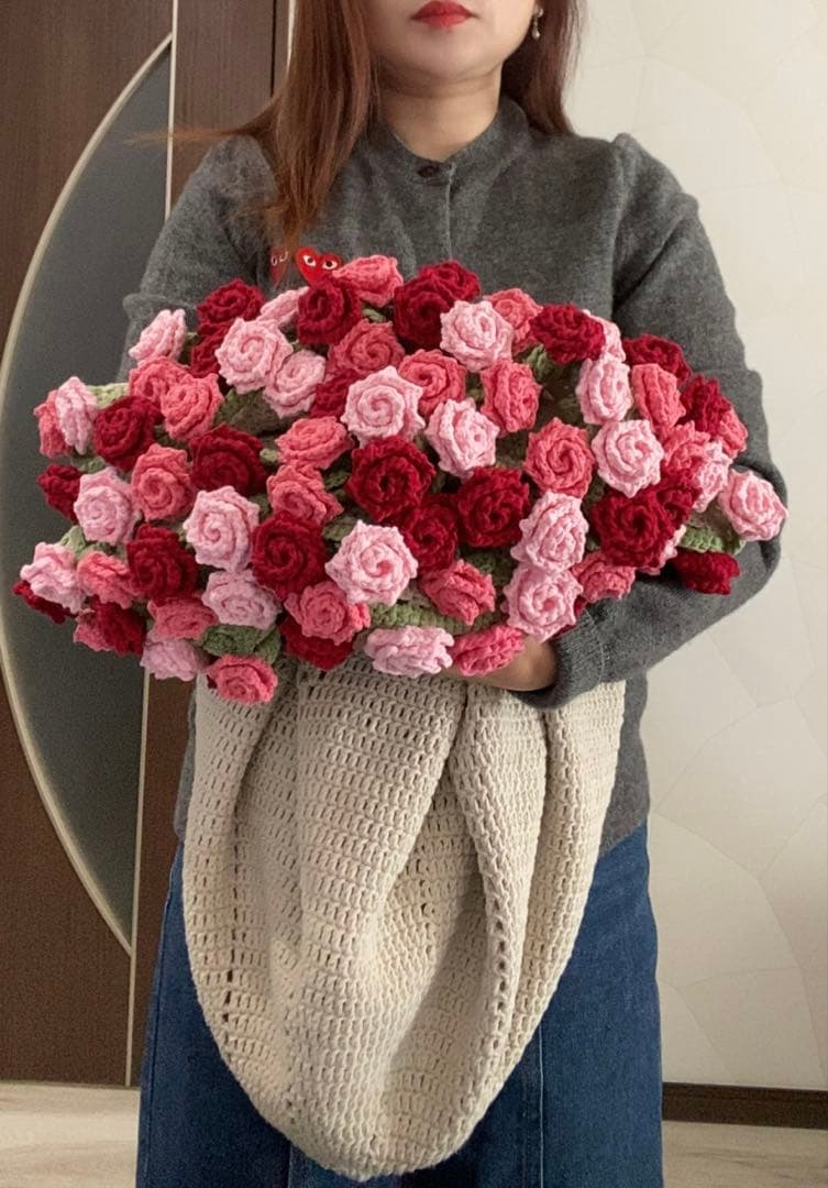 バラの花束ブランケット直径110cm，75本のバラ，ストール