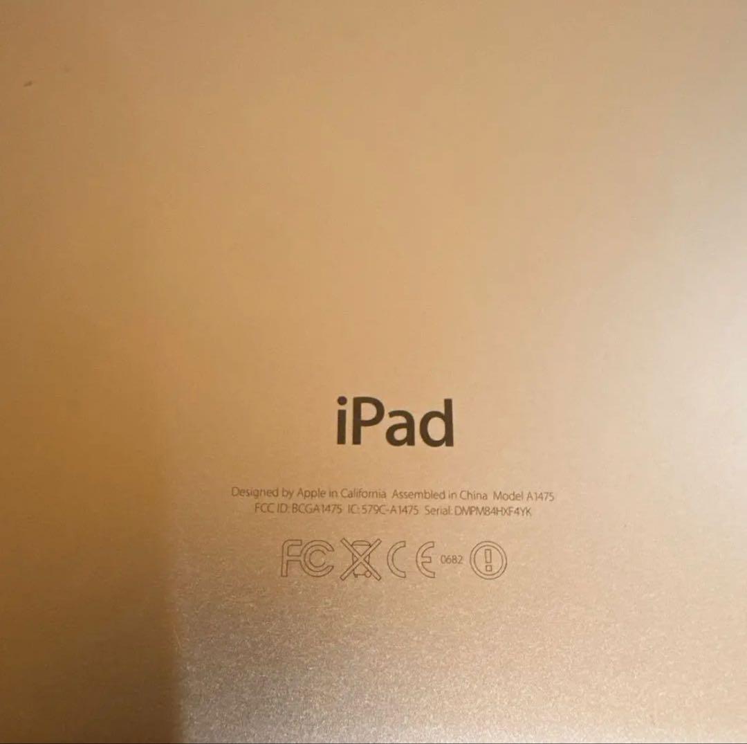 iPad Air 64GB シルバー Wi-Fi モデル
