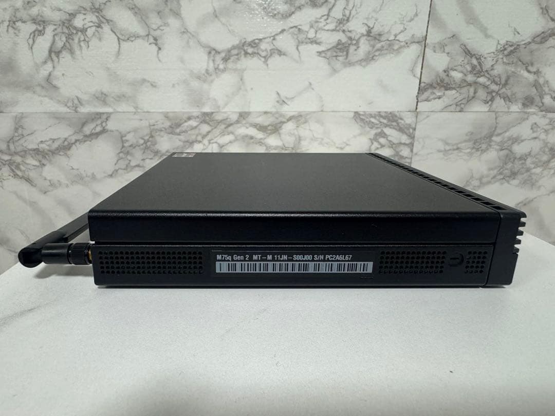 即日発送可　Lenovo ThinkCentre M75q Gen2 ミニpc