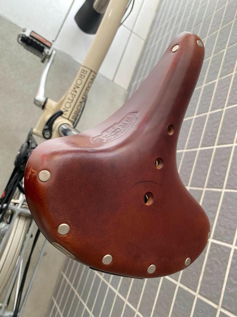 ブロンプトン BROMPTON アイボリー M6R