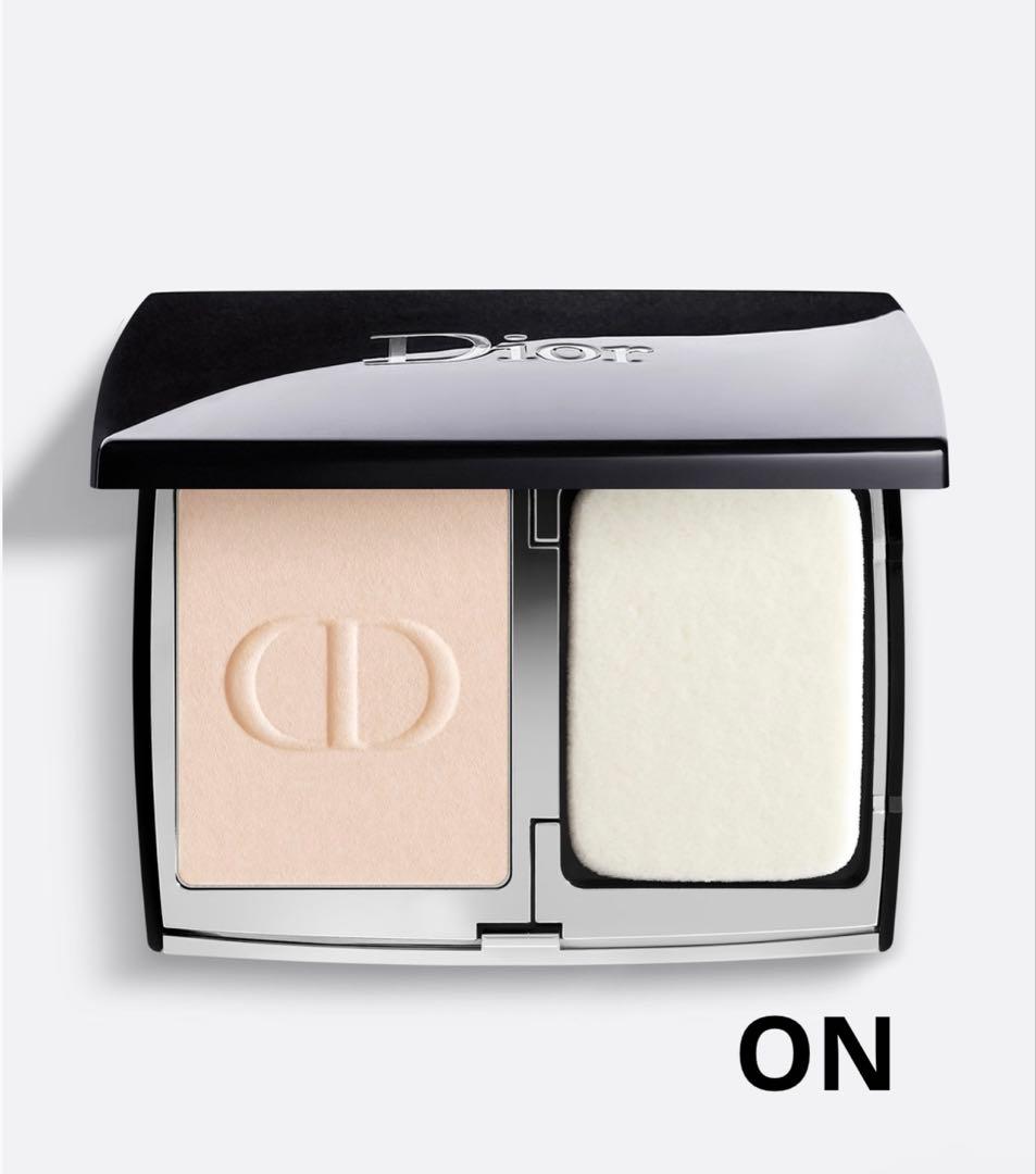Dior ディオール スキンフォーエバー　ナチュラルベルベット ON 美品❗️