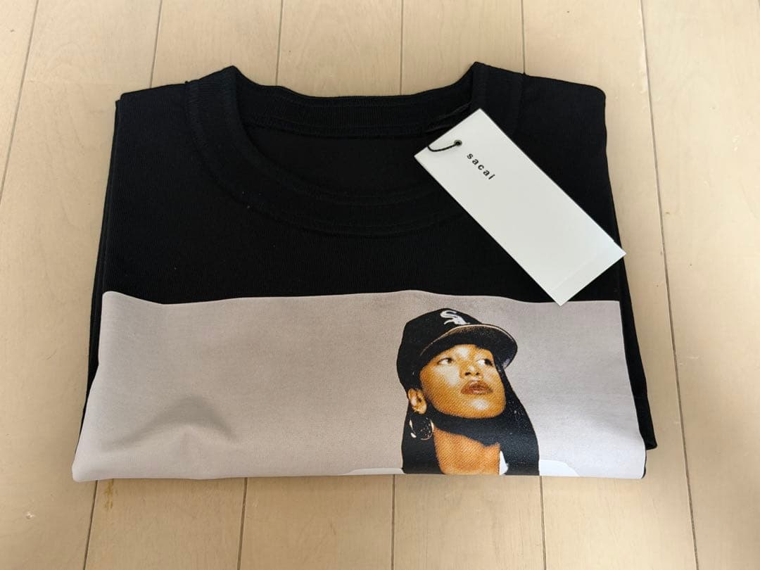 sacai ドーバーストリート銀座限定　Aaliyah Tシャツ　黒　サイズ3