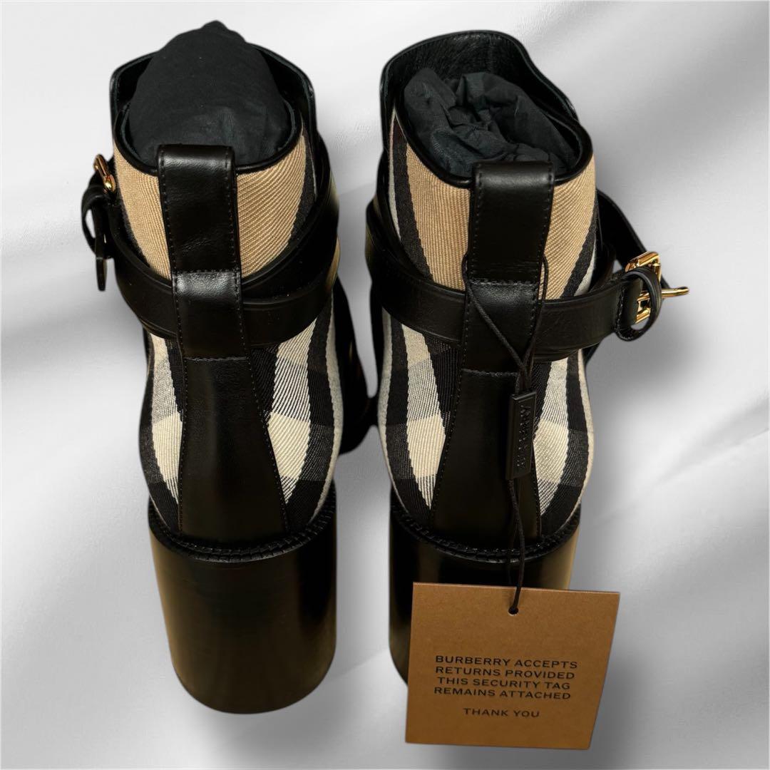 正規品 鑑定済み 新品未使用 Burberry チェック ブーツ 24.5cm