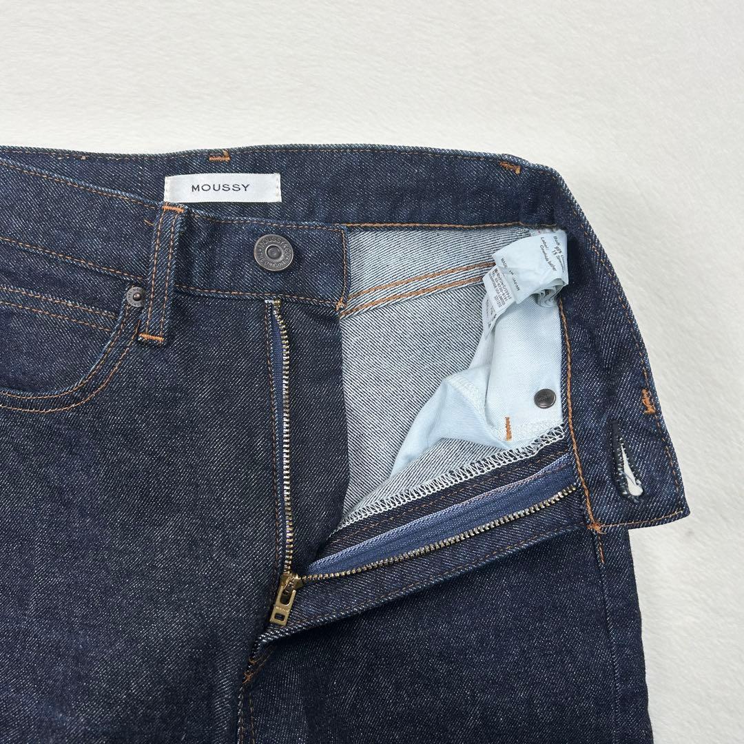 b1607✨美品✨【MOUSSY】MVS FLARE 23　フレアデニム　濃紺