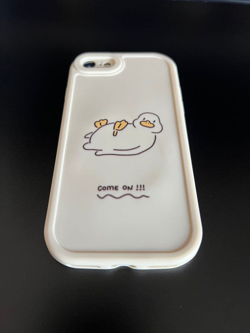 お*り様 iPhone 8 Space Gray 64 GB 黒色 アヒルケース