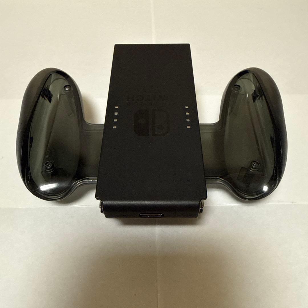 Nintendo Switch ハードケース グリップセット（充電可）付き