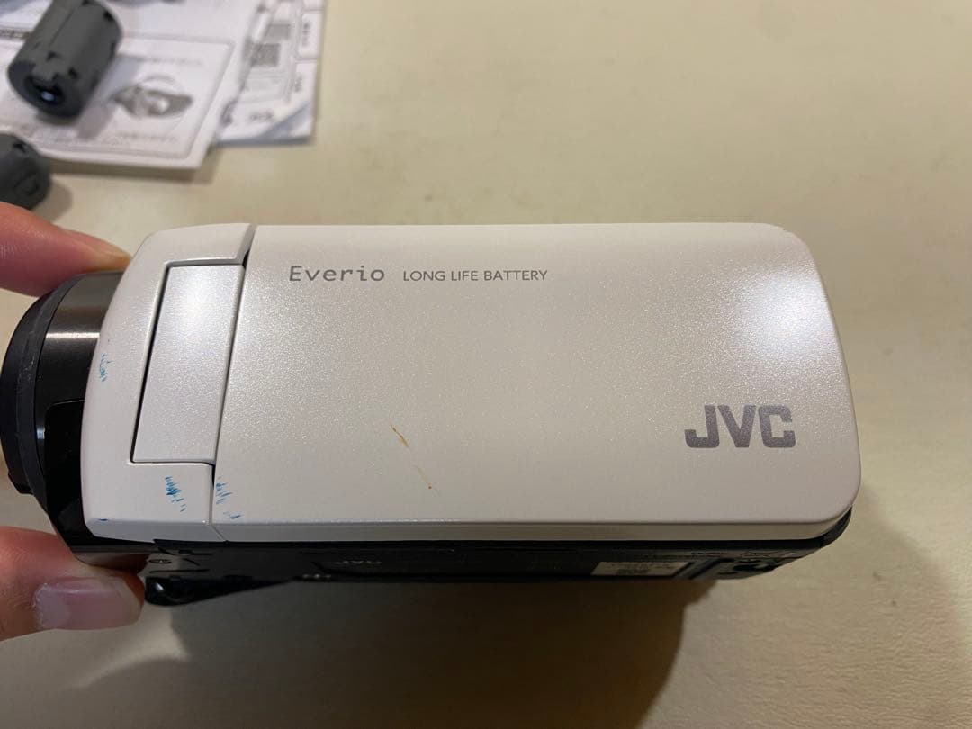 JVC GZ-F270-W ジャンク品