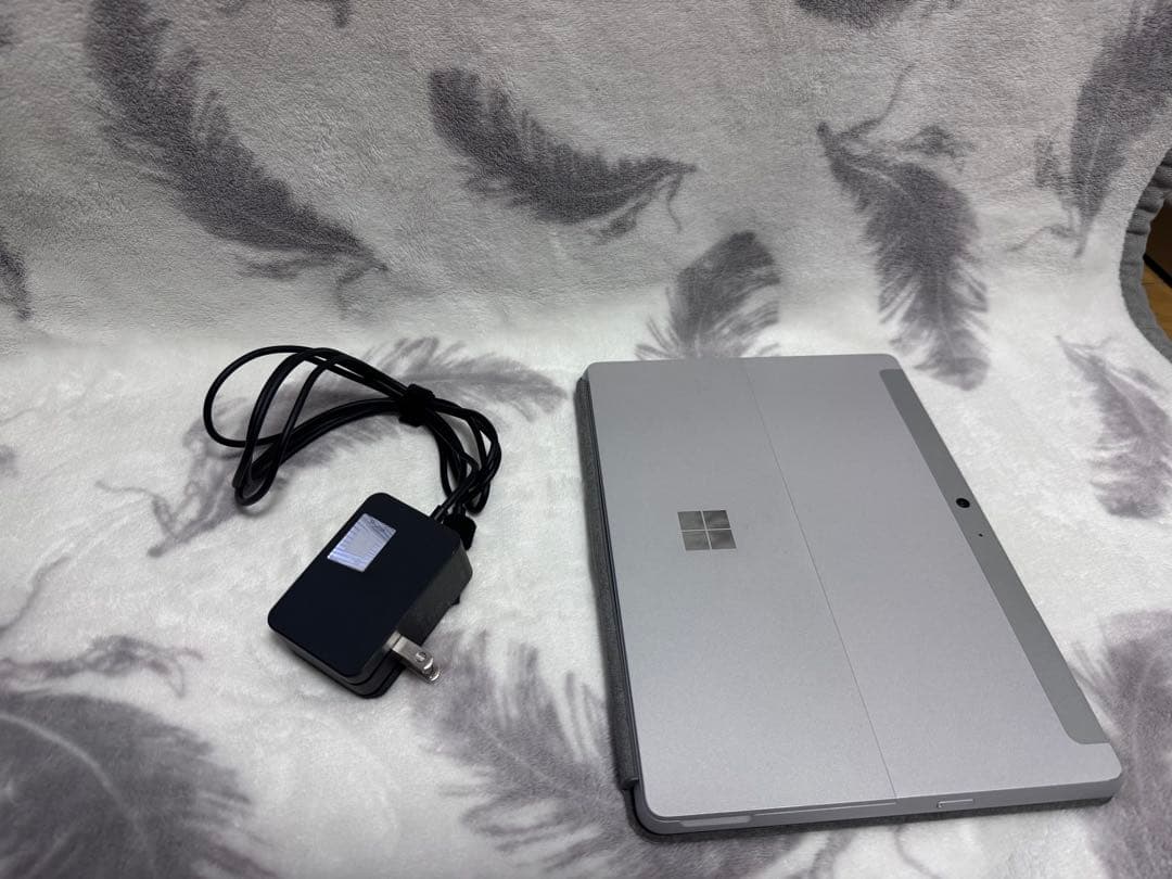 Surface Go 2 Wi-Fi セルラー　パソコンケース付き