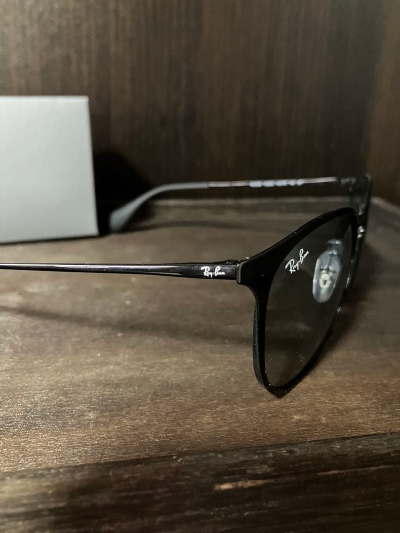 Ray-Ban RB3539 調光 薄青 ERIKA L
