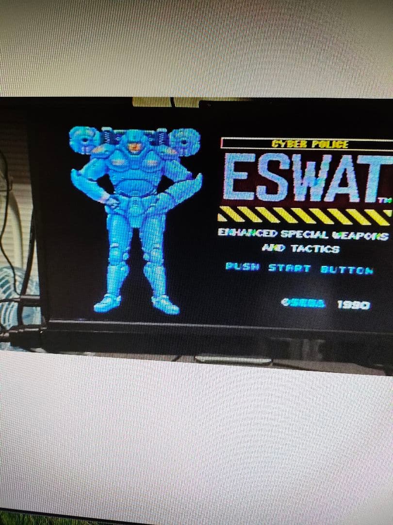 《SEGA ゲーム》★メガドライブ『ESWAT:サイバーポリス』※中古品