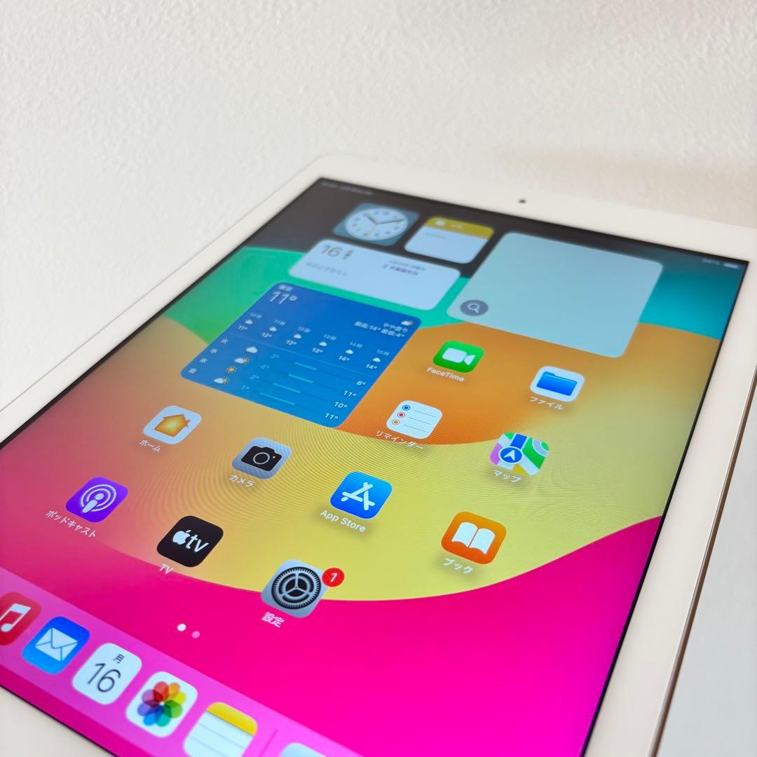 ⭐︎美品⭐︎ iPad 第6世代 32GB SIMフリー