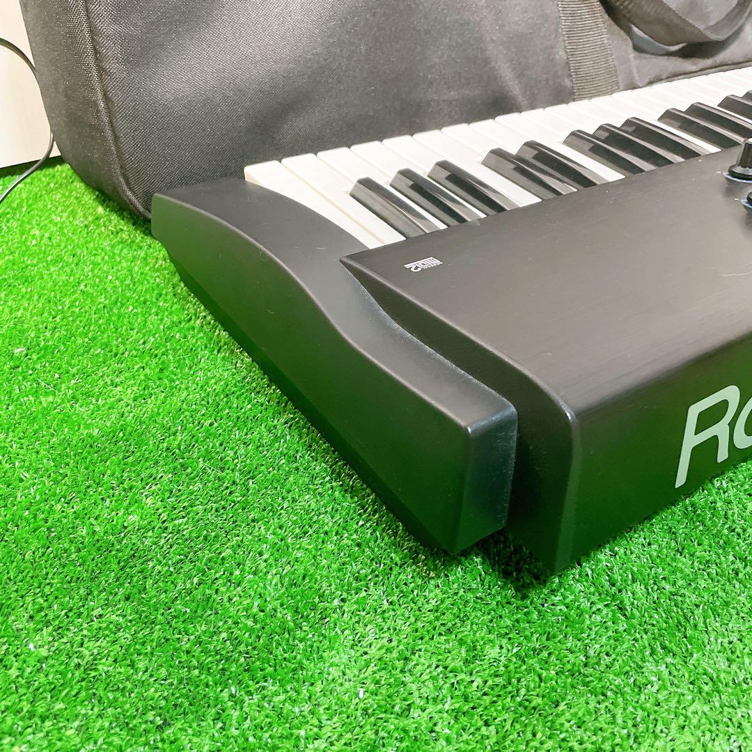 Roland ローランド　シンセサイザー　Juno-D ソフトケース付き